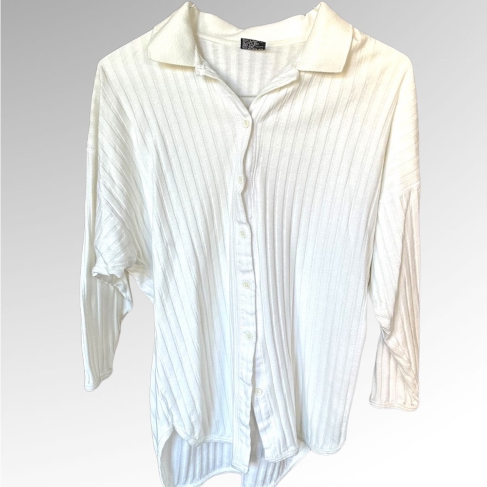 Generra White Sweater.
